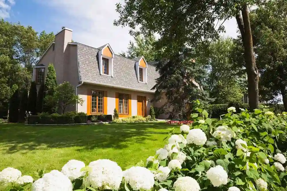 Low-Cost Ideas To Spruce Up Your Home’s Curb Appeal