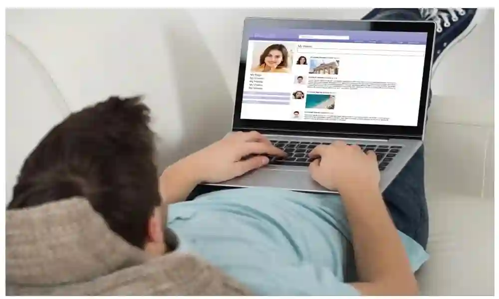  Adult Chat Rooms – Explore the Pros and Cons of Going Live